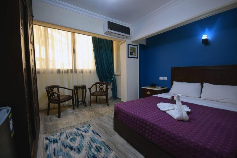 Amin Hotel Кайро Екстериор снимка